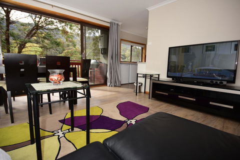 Mowamba D1 - Hotel Accommodation 0
