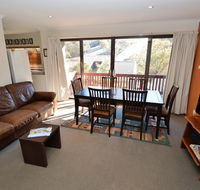 Mowamba D2 - Hotel Accommodation