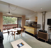 Mowamba D5 - Hotel Accommodation