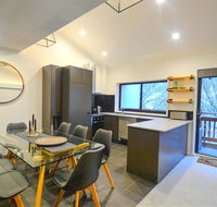 Mowamba F2 - Hotel Accommodation