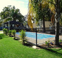 Narrabri Motel and Caravan Park - Hotel Accommodation