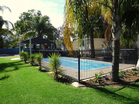 Narrabri Motel And Caravan Park - Hotel Accommodation 0