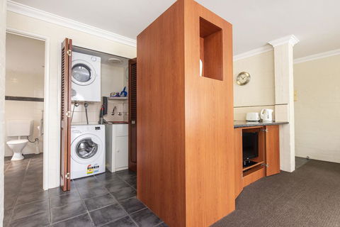 Subiaco Village 20 - Hotel Accommodation 10