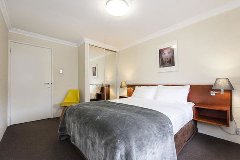 Subiaco Village 20 - Hotel Accommodation 12