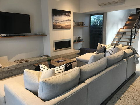 The Urban Beach House - Hotel Accommodation 5