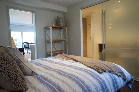 The Urban Beach House - Hotel Accommodation 12