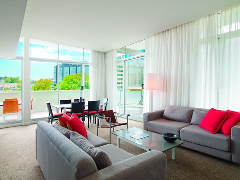 Adina Apartment Hotel Perth - Hotel Accommodation 6