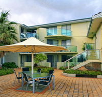 Scarborough Beach Front Resort - Shell Ten - Hotel Accommodation