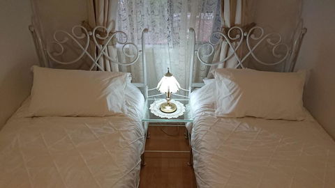 The Cottage On George Street - Hotel Accommodation 20