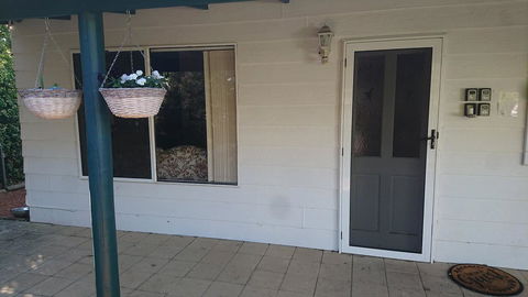 The Cottage On George Street - Hotel Accommodation 2