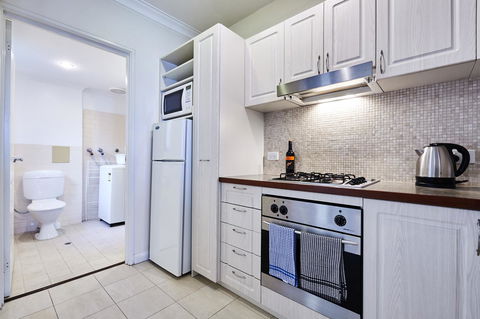 Fremantle Townhouse U/5 - Hotel Accommodation 0