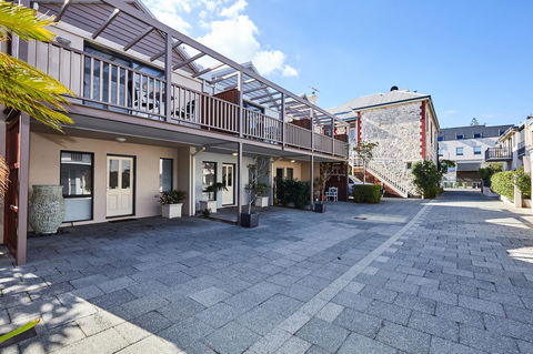 Fremantle Townhouse U/5 - Hotel Accommodation 13