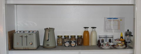 Jacaranda Hideaway Bed & Breakfast - Hotel Accommodation 5