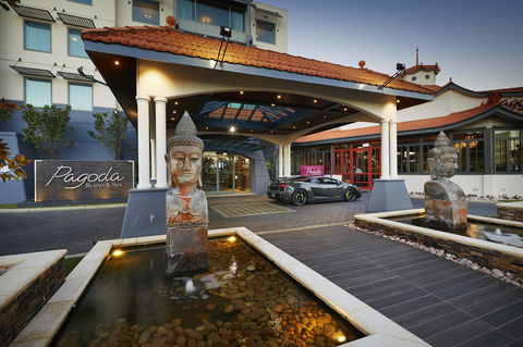 Pagoda Resort & Spa - Hotel Accommodation 11
