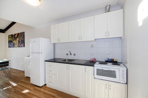 Seashore Memories - Sleeps 3 - Hotel Accommodation 8