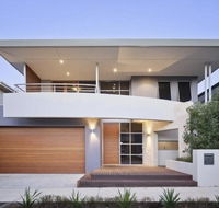 Adele's luxury South Beach apartment with King bed - Hotel Accommodation