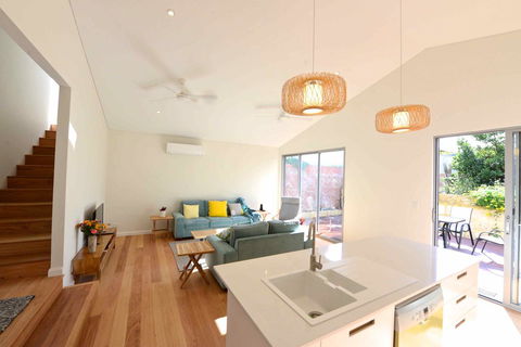 Sunny Blinco Street House - Hotel Accommodation 4