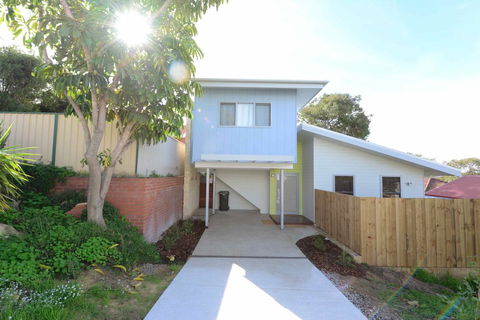 Sunny Blinco Street House - Hotel Accommodation 13