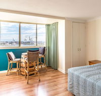 Studio 208 with ocean views - Hotel Accommodation