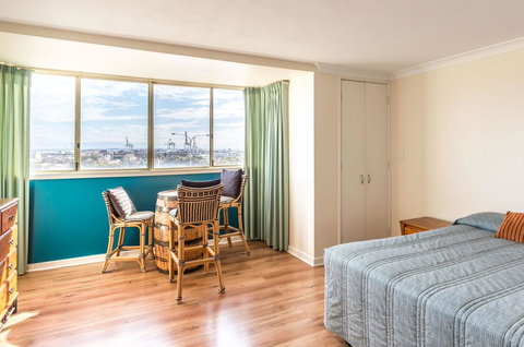 Studio 208 With Ocean Views - Hotel Accommodation 0