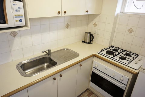 Studio 208 With Ocean Views - Hotel Accommodation 16