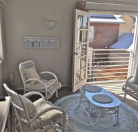 Fremantle Local Beach Studio - Hotel Accommodation