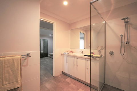 Studio Style Mindarie Marina - Hotel Accommodation 6