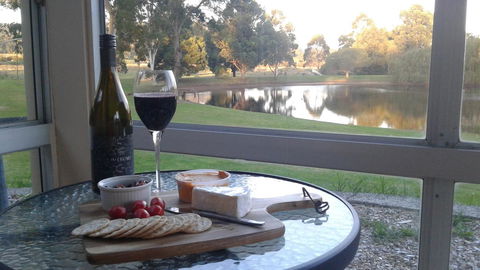 Abbivale Farm Cottage - Hotel Accommodation 0