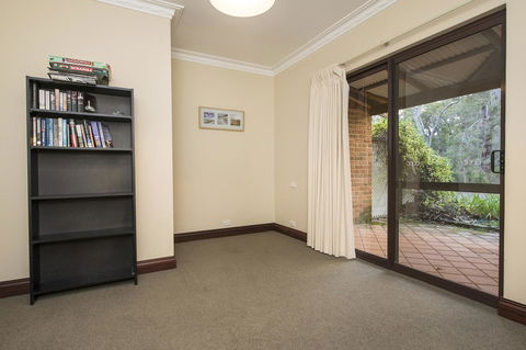 A Hidden Bush Delight - Hotel Accommodation 21