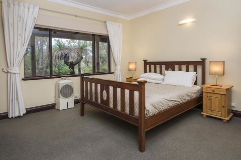 A Hidden Bush Delight - Hotel Accommodation 28