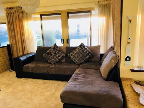 LA ANCHOR ON THE CANALS (MANDURAH) - Hotel Accommodation 4