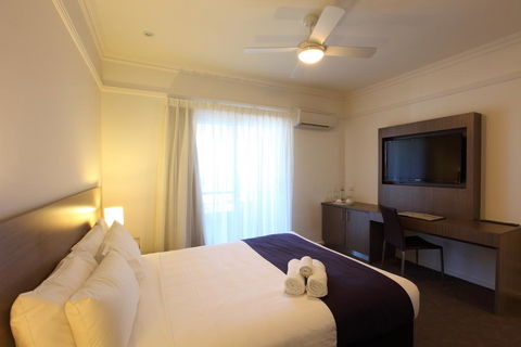 Cottesloe Beach Hotel - Hotel Accommodation 16