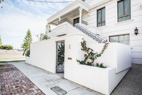 Ada South Fremantle - Hotel Accommodation 0