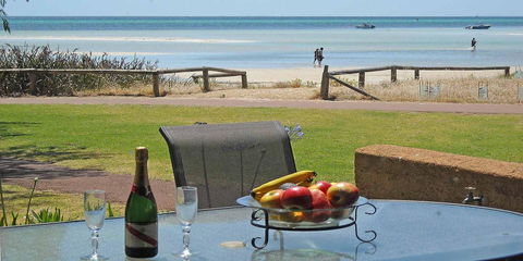 Beach House Dunsborough - Hotel Accommodation 2