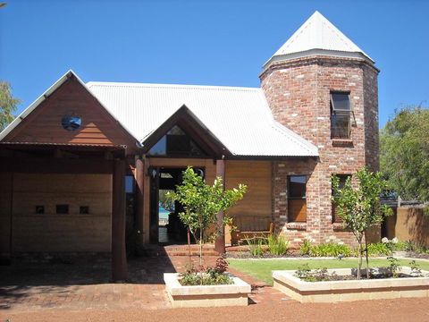 Beach House Dunsborough - Hotel Accommodation 13