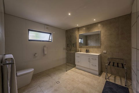 Beach House Dunsborough - Hotel Accommodation 7