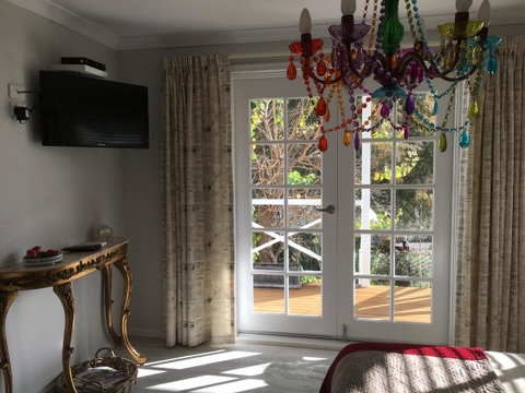 Applegate Lane Chalet - Hotel Accommodation 6