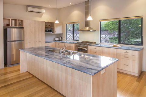 12/26 Yallingup Beach Road - Hotel Accommodation 3