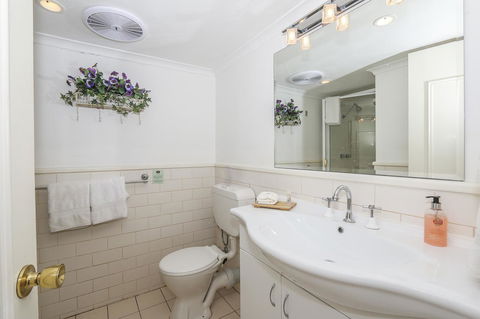Rosebridge House Bed & Breakfast Adult Retreat - Hotel Accommodation 6