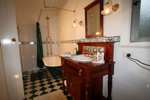 Rosebridge House Bed & Breakfast Adult Retreat - Hotel Accommodation 35