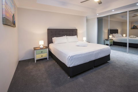15 Cabot Close - Hotel Accommodation 4