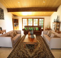 Nivalis Bed And Breakfast - Hotel Accommodation