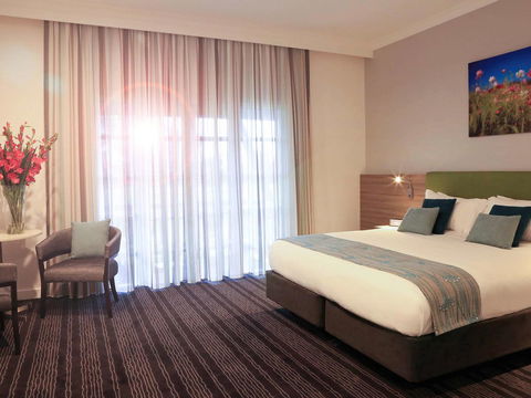 Novotel Vines Resort Swan Valley - Hotel Accommodation 43