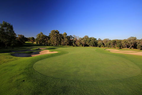 Novotel Vines Resort Swan Valley - Hotel Accommodation 13