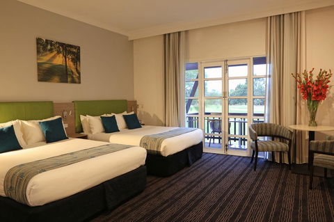 Novotel Vines Resort Swan Valley - Hotel Accommodation 14