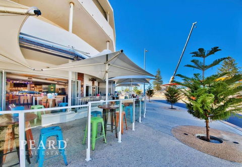 Scarborough Beach, Perth - Sun & Surf Villa - Hotel Accommodation 9
