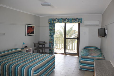 Ningaloo Coral Bay â€“ Bayview - Hotel Accommodation 15