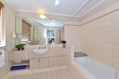 Inner Perth CBD 1X1 Apartment: 605451 - Hotel Accommodation 4