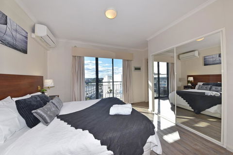 Inner Perth CBD 1X1 Apartment: 605451 - Hotel Accommodation 1
