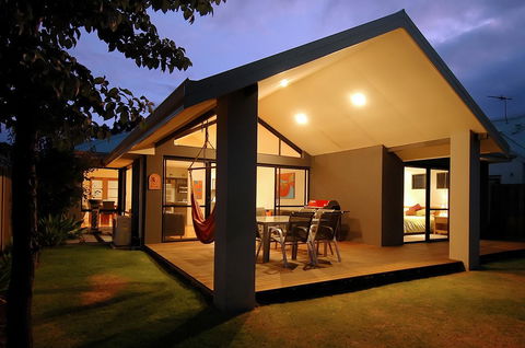 THE SANCTUARY LUXURY HOLIDAY HOME - Hotel Accommodation 27
